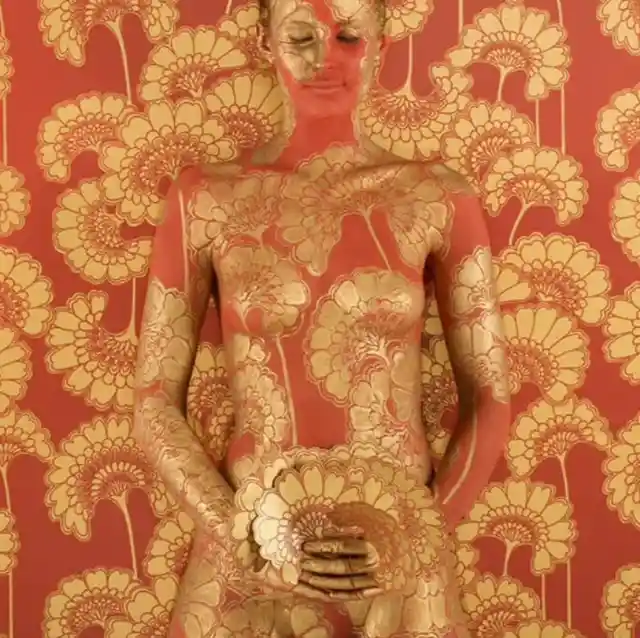 18. Emma Hack’s Hidden Human Canvases