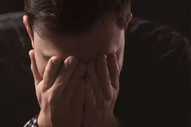 Sich selbst die Schuld geben