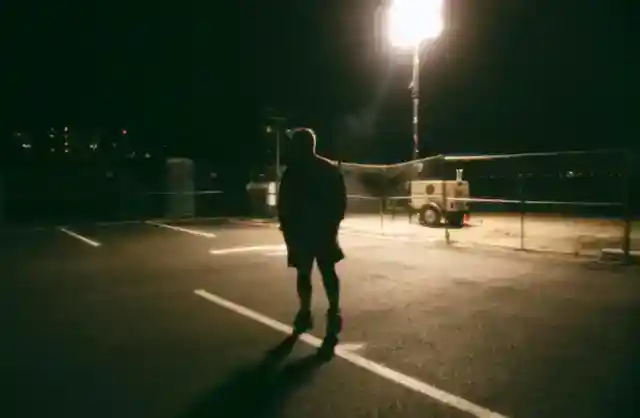 15. 彼が逃げた夜