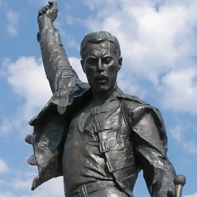 Freddie Mercury Statue in Switzerland