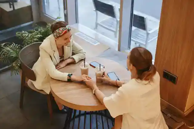 돈을 훔치려던 사람들