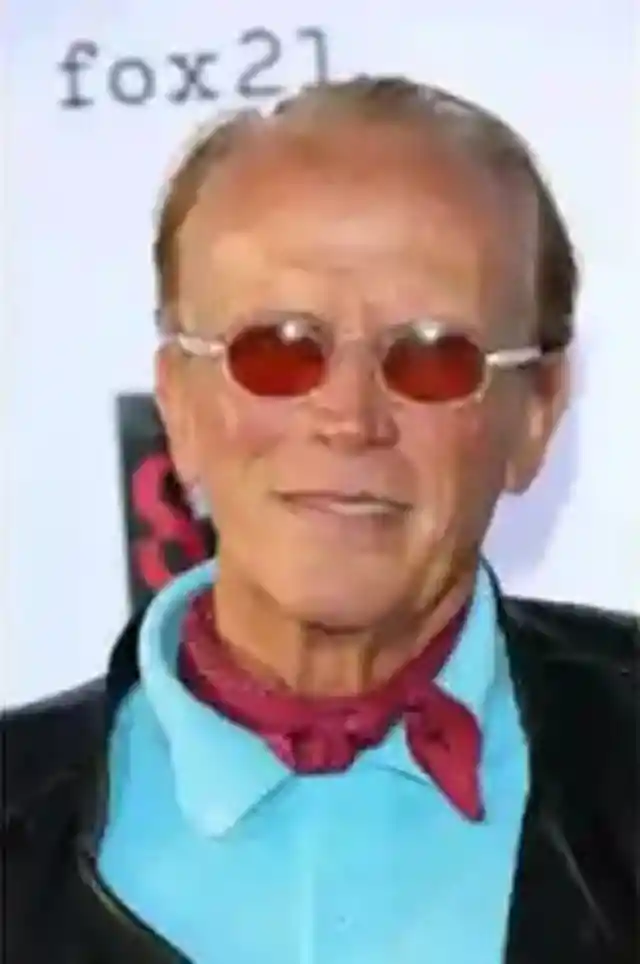 Peter Weller