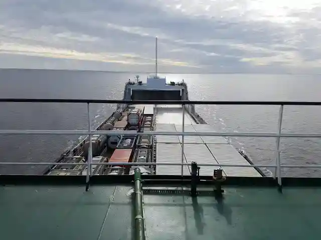 助けてくれ！