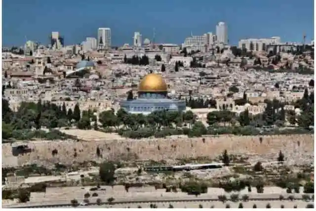 Het graf was afgesloten