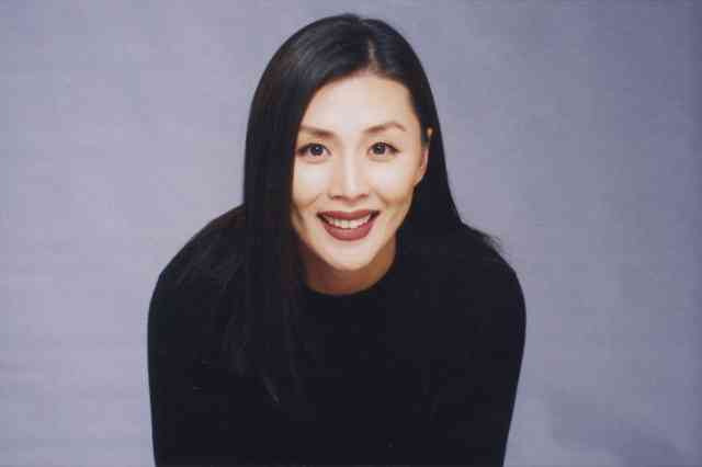 최수지