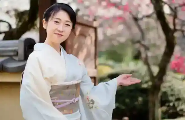 25. The Art of Omotenashi