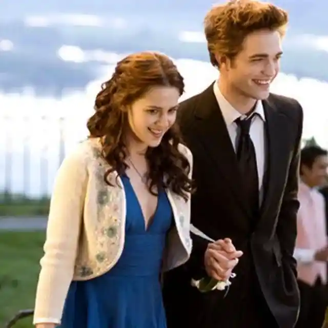 Bella's Halterneck Dress and Embellished Cardigan (Twilight)