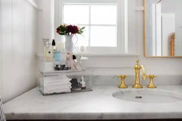 Place Cabinet Organizers On Counters