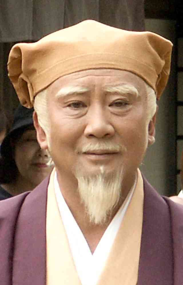 第19位:里見浩太朗|銃刀法違反