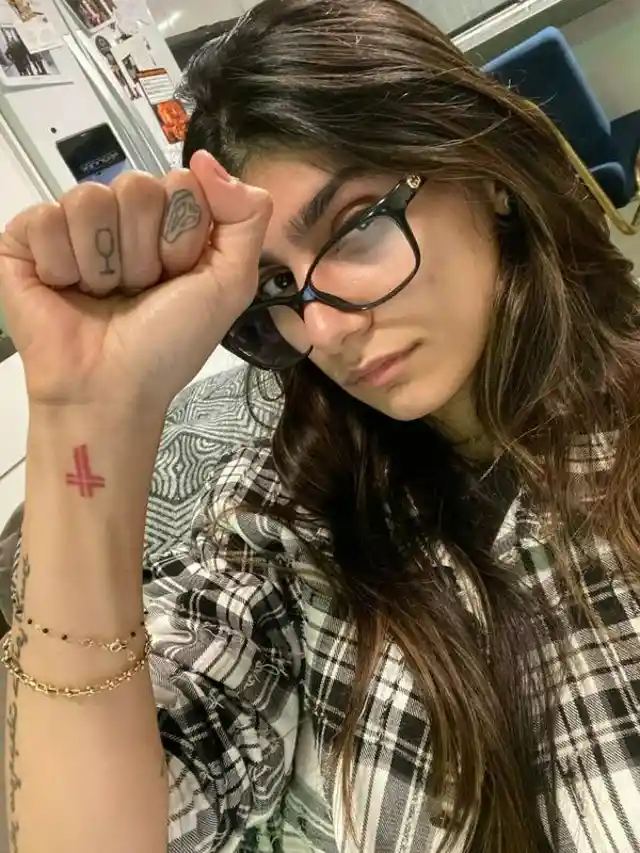 The Quirky Story of Mia Khalifa