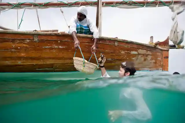 Pearl Diving