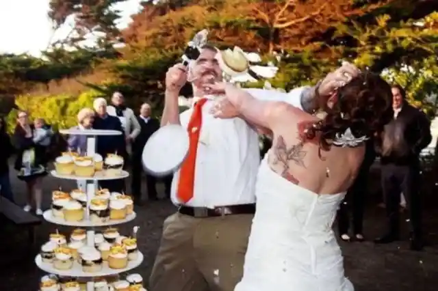 Hilarious Wedding Fails and Funnies