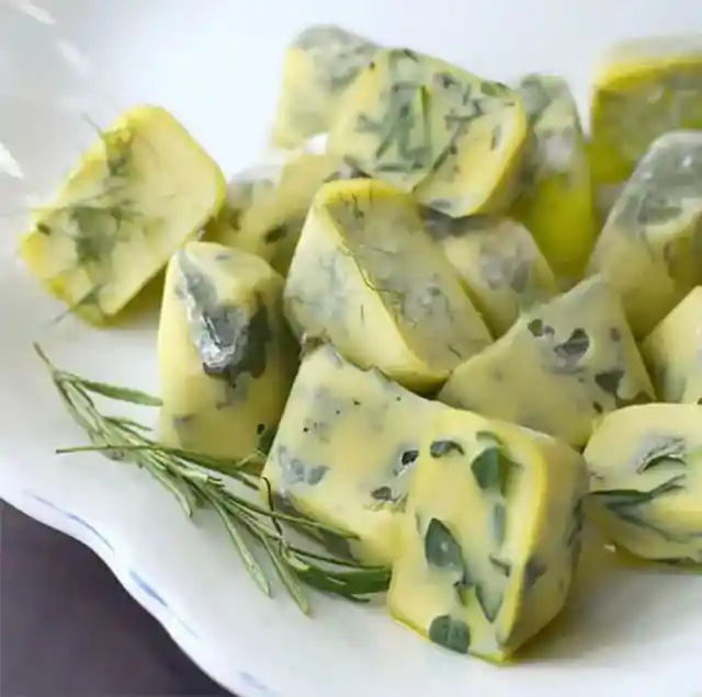 Herbs and Olive Oil Make an Excellent Combination