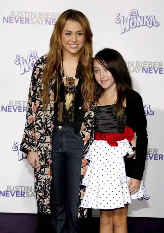 Miley Cyrus & Noah Cyrus