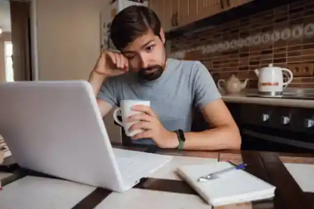 走ったり隠れたり