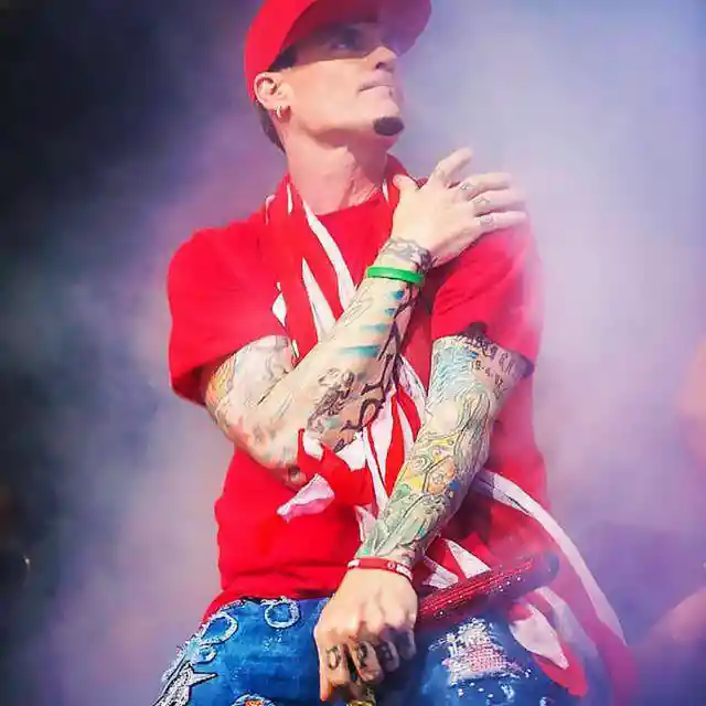 Ice Ice Baby (1989) Vanilla Ice