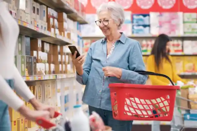 The Crowded Supermarket 