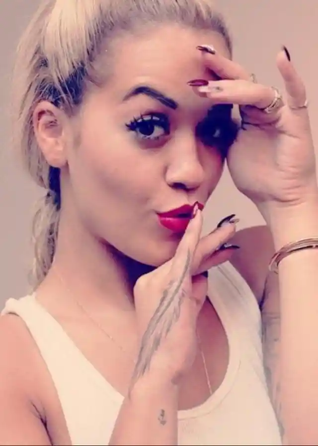 Rita Ora, Light Like a Feather