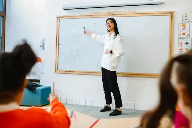 Mom Meets Teacher To Find Out Why Her Daughter Refuses To Speak After The First Day Of School