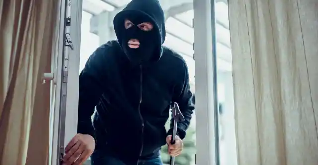 Defending Thieves