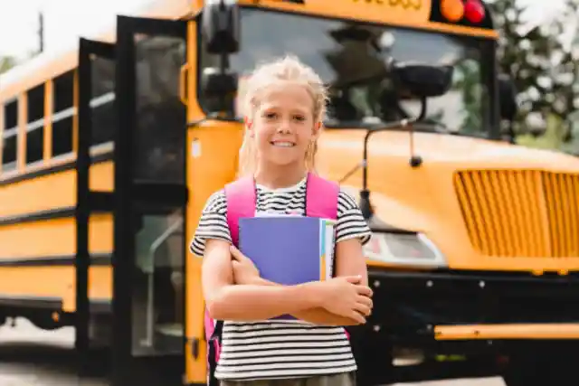 Furious Father Confronts Bus Driver, Discovers the Truth About After-School Events