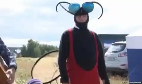 Russia Hosts a Festival For Mosquitoes