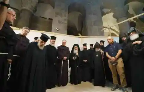 La technologie moderne fusionne avec l'histoire ancienne