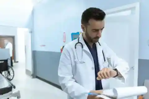 正午指定の予約