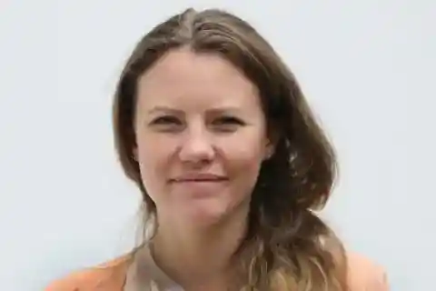 Sarah Harrison – 3 Millionen Euro