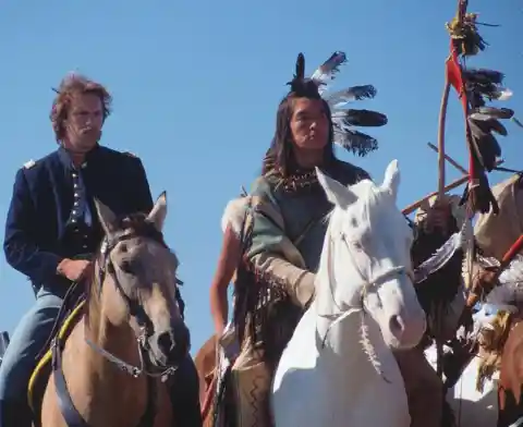 In welchem Film lebt dieser Soldat bei einem Lakota-Indianerstamm?