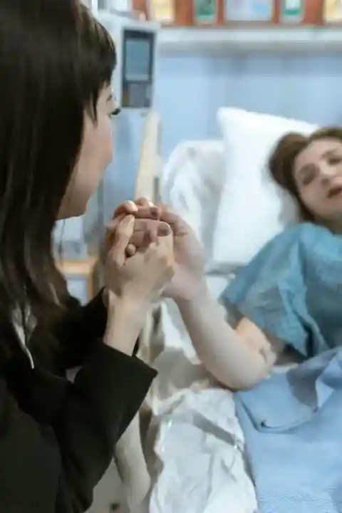 회복의 기미 없이