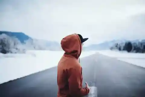 彼のためにアウト