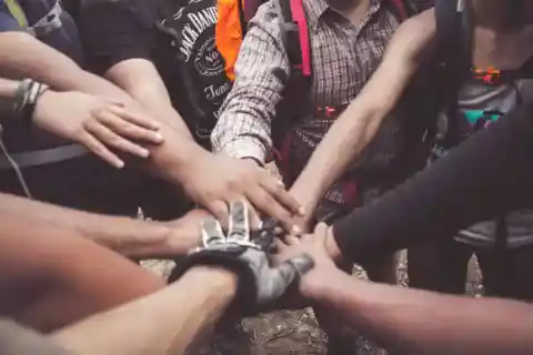 더 강한 공동체 만들기