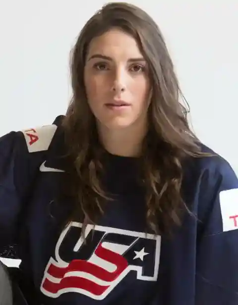 Hilary Knight – Ice Hockey Player – Born in 1989
