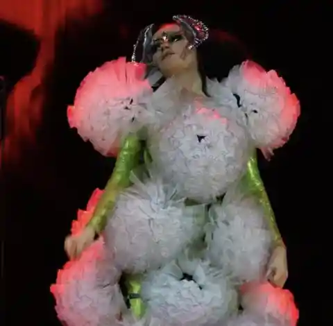 A Gift Fit for a Superstar