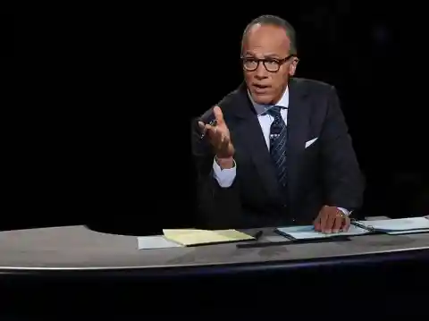 Lester Holt - 32%
