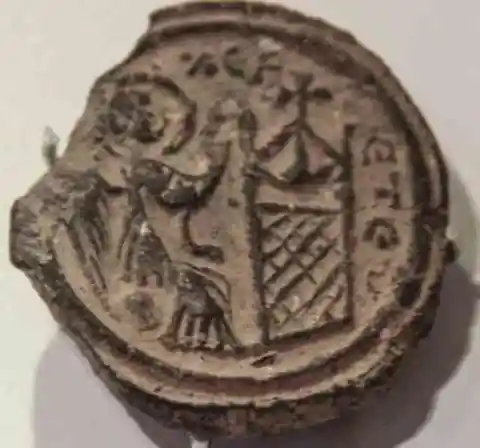 Het opgraven van religieuze artefacten