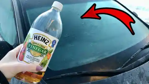 Use Vinegar to Defrost Your Windows Faster