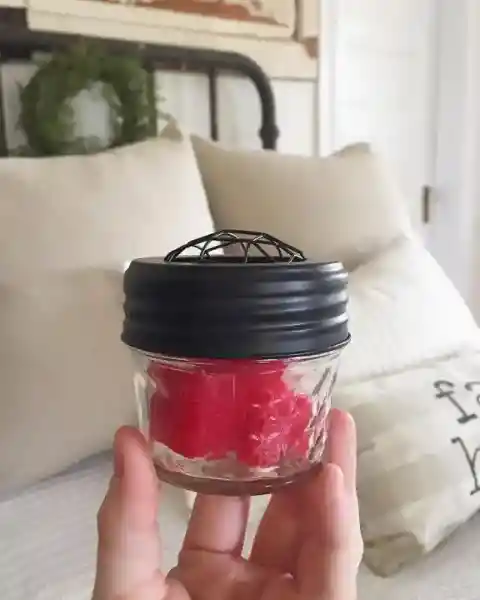 향기로운 왁스 큐브로 DIY 차량 방향제 만들기