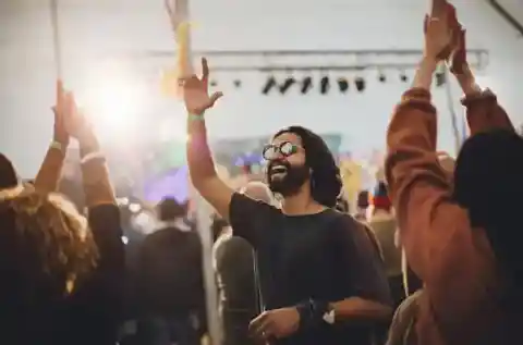 6. 喧騒に浪費された人生