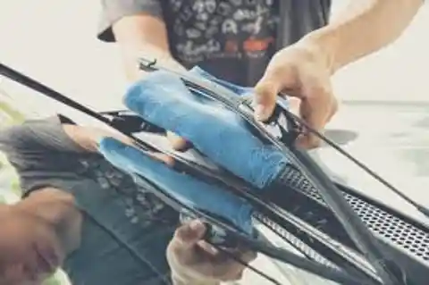 Restore Your Windshield Wipers