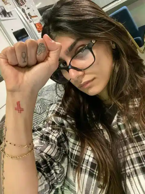 The Quirky Story of Mia Khalifa