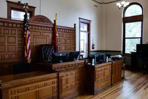 The Impostor on the Stand