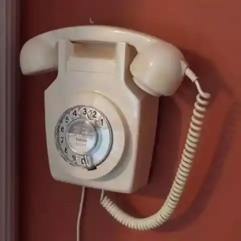 Hanging Phone