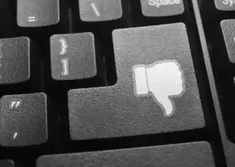 遠慮のない言葉