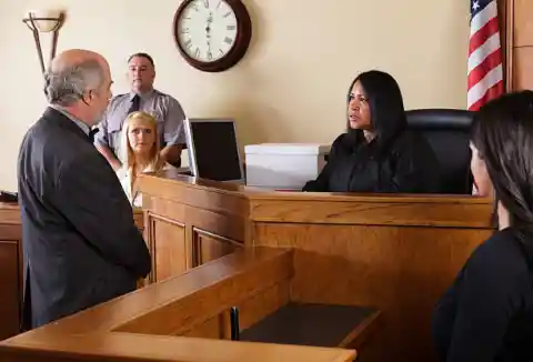 The Unreliable Witness