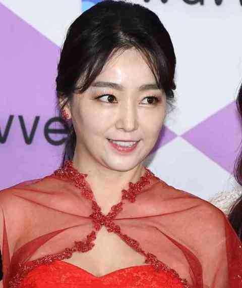 이연수