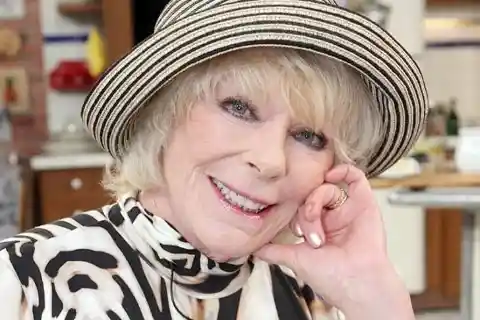 Elke Sommer – 20 million euros