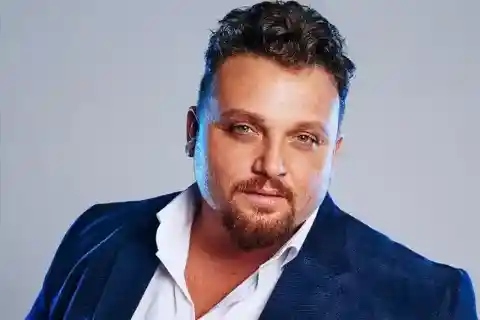 Menowin Fröhlich – Vermögen unbekannt