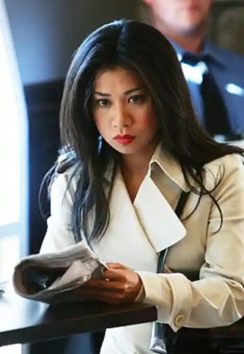 Liza Lapira as Michelle Lee